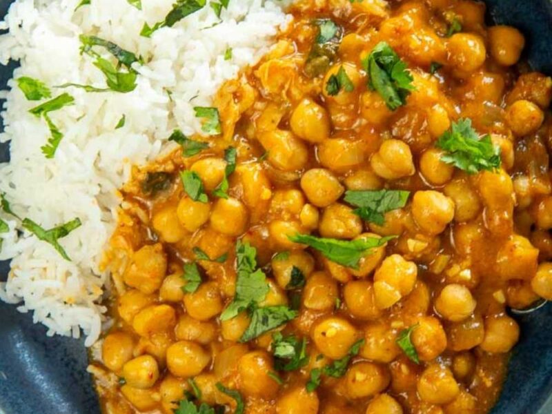 Slow Cooker Chickpea Curry